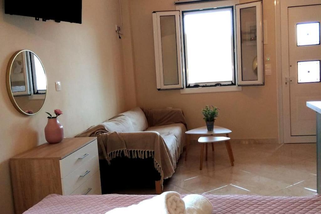 Elena Roza Apartment Mesongí Buitenkant foto